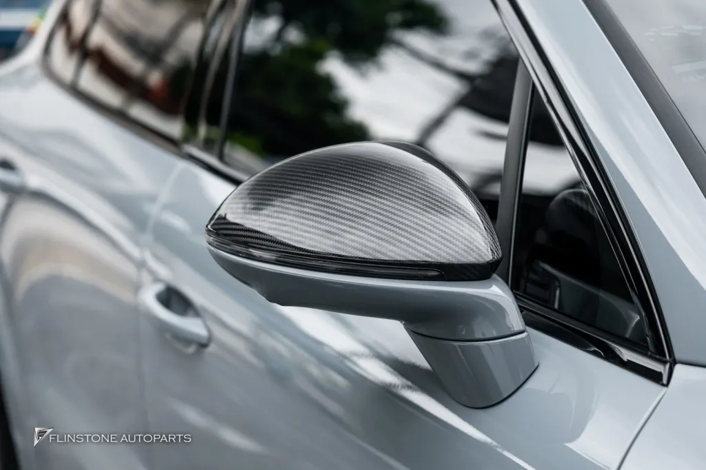 Porsche Cayenne พาร์ทคาร์บอน Usus 1