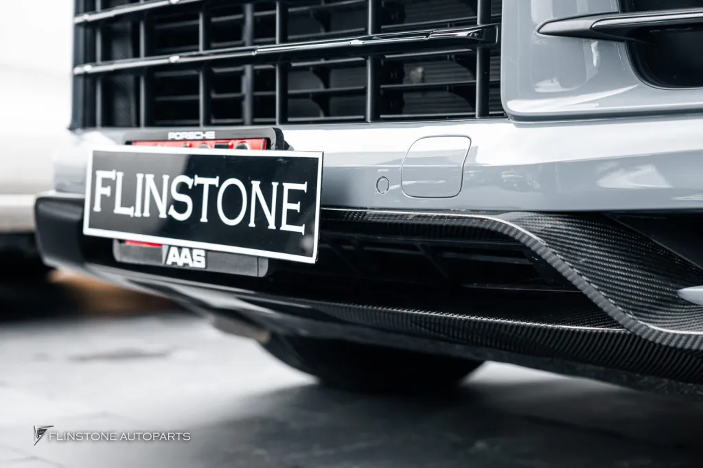 Porsche Cayenne พาร์ทคาร์บอน Usus 1