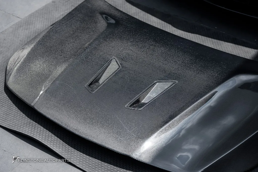 Mercedes Benz Cla 碳纤维引擎盖