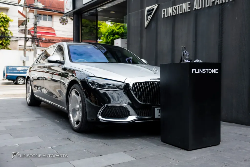 Mercedes Benz Sclass โลโก้รอบคัน