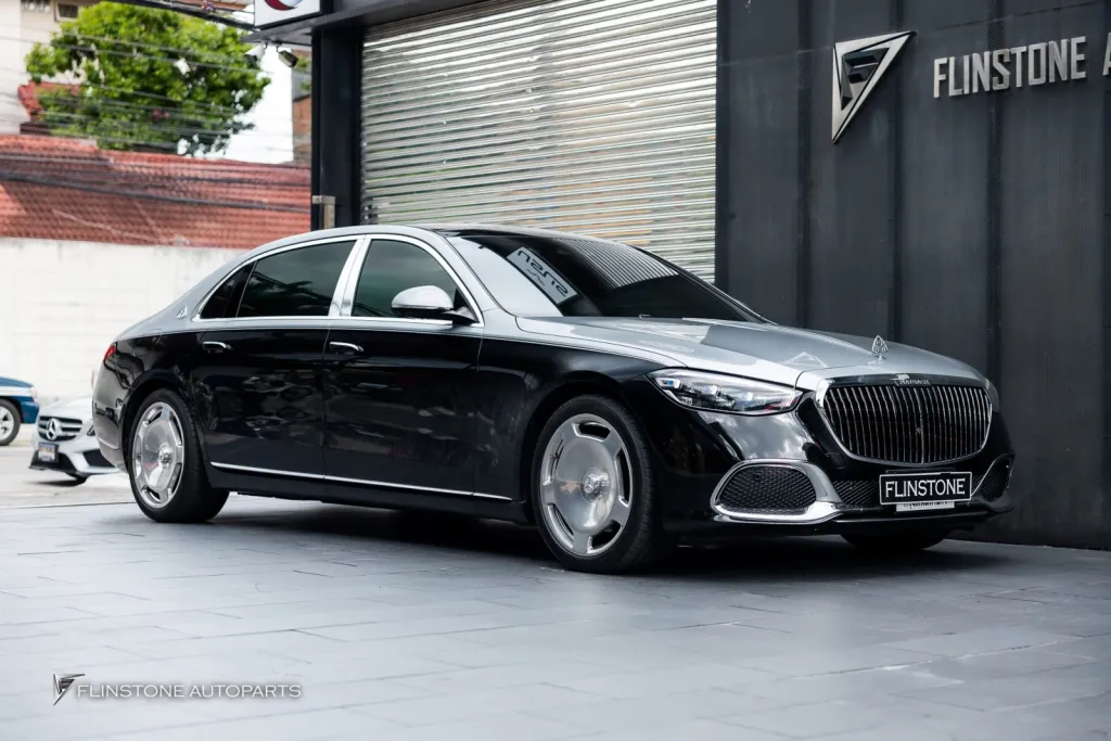 Mercedes Benz Sclass โลโก้รอบคัน