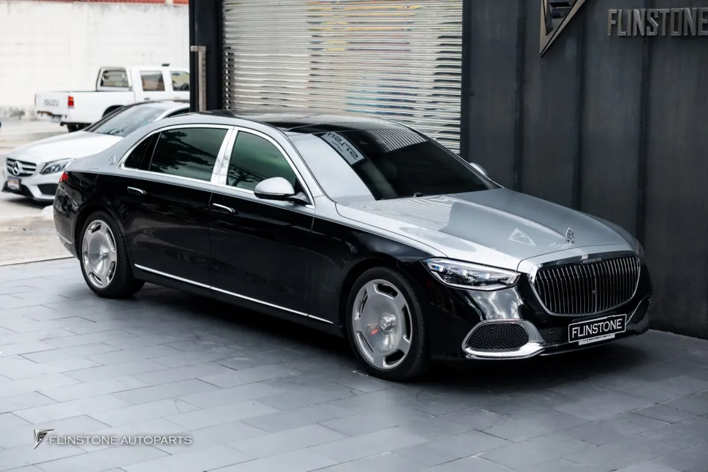 Mercedes Benz Sclass โลโก้รอบคัน
