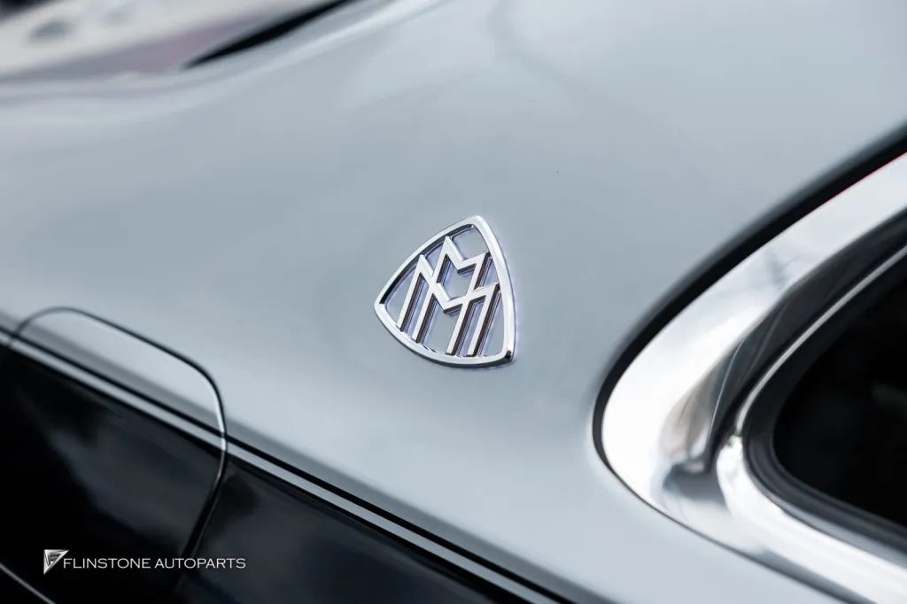 Mercedes Benz Sclass โลโก้รอบคัน