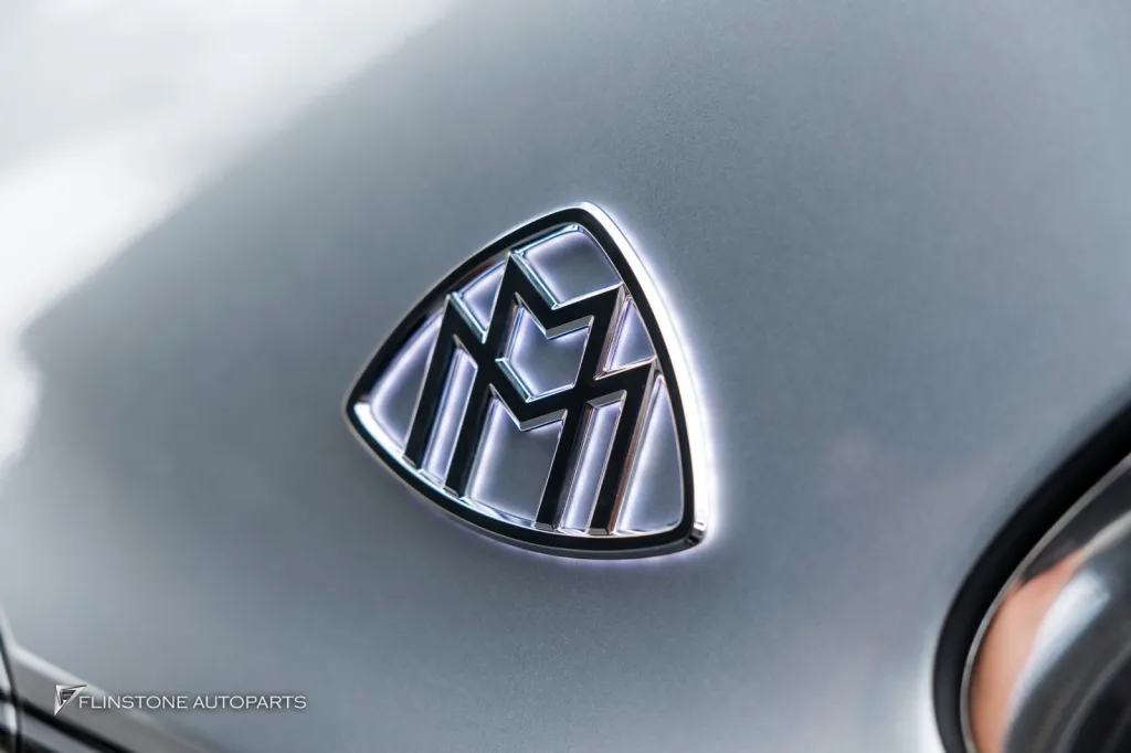 Mercedes Benz Sclass โลโก้รอบคัน