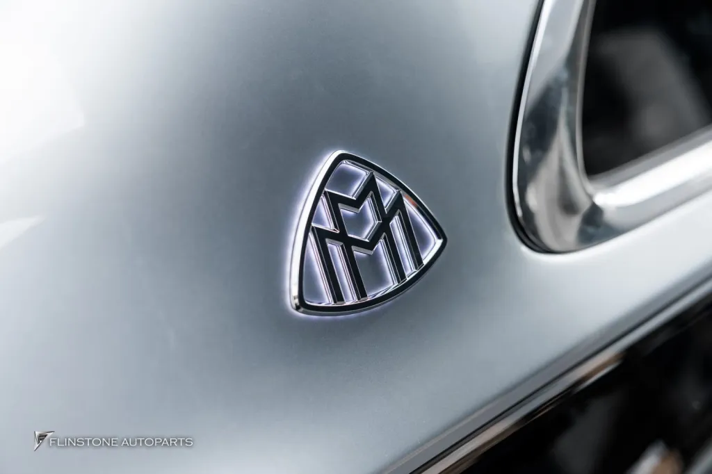 Mercedes Benz Sclass โลโก้รอบคัน