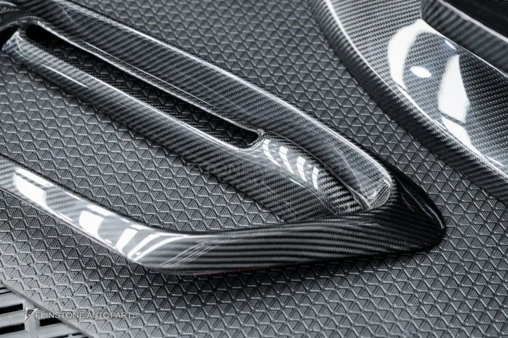 ชุดพาร์ทคาร์บอน CMST for Porsche 992