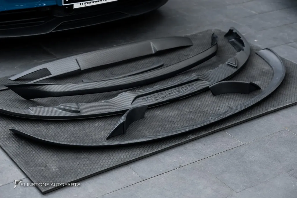 Porsche Taycan Turismo พาร์ทคาร์บอน Techart รอบคัน