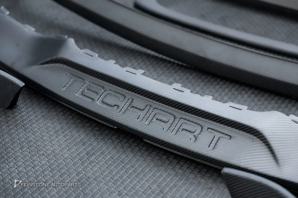 Porsche Taycan Turismo พาร์ทคาร์บอน Techart รอบคัน