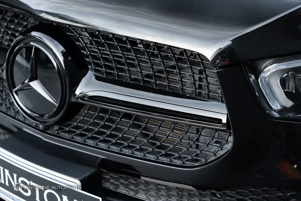 Mercedes Benz GLE ประตูดูด