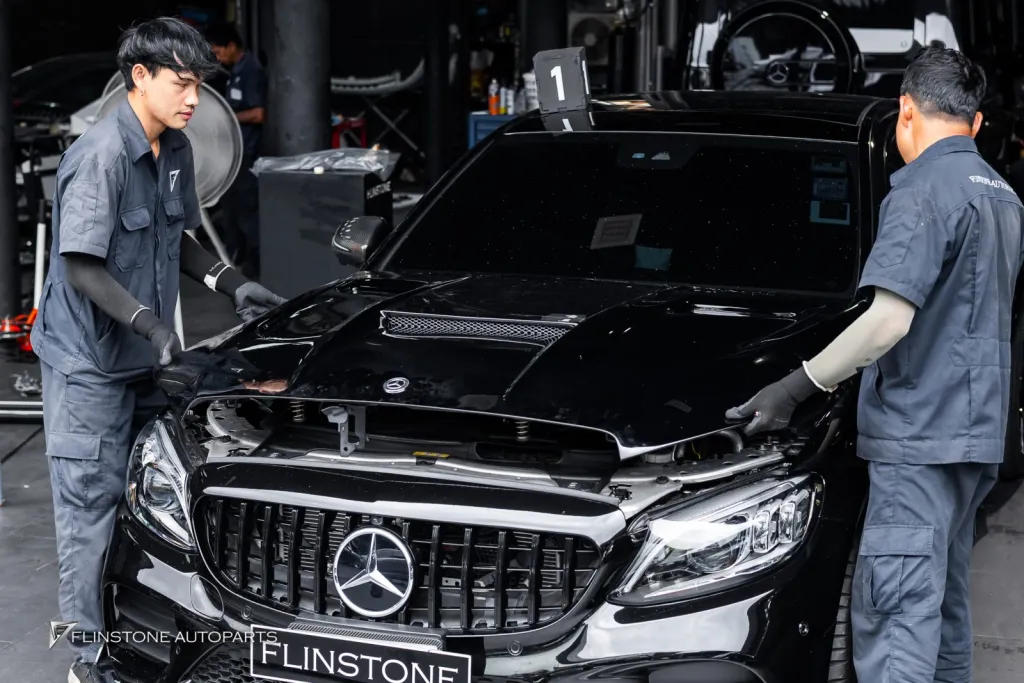 Mercedes Benz Cclass ฝากระโปรง CMST