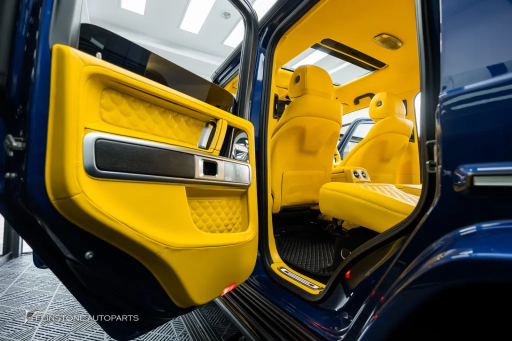 Mercedes Benz Gclass ภายในเหลือง ชุดพาร์ท G63 เบรค บันไดไฟฟ้า ท่อ Thor Active Sound ล้อ Usus