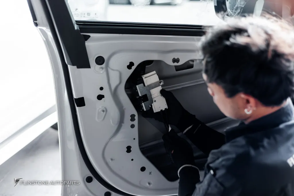 BMW i5 G60 Soft-Close Doors