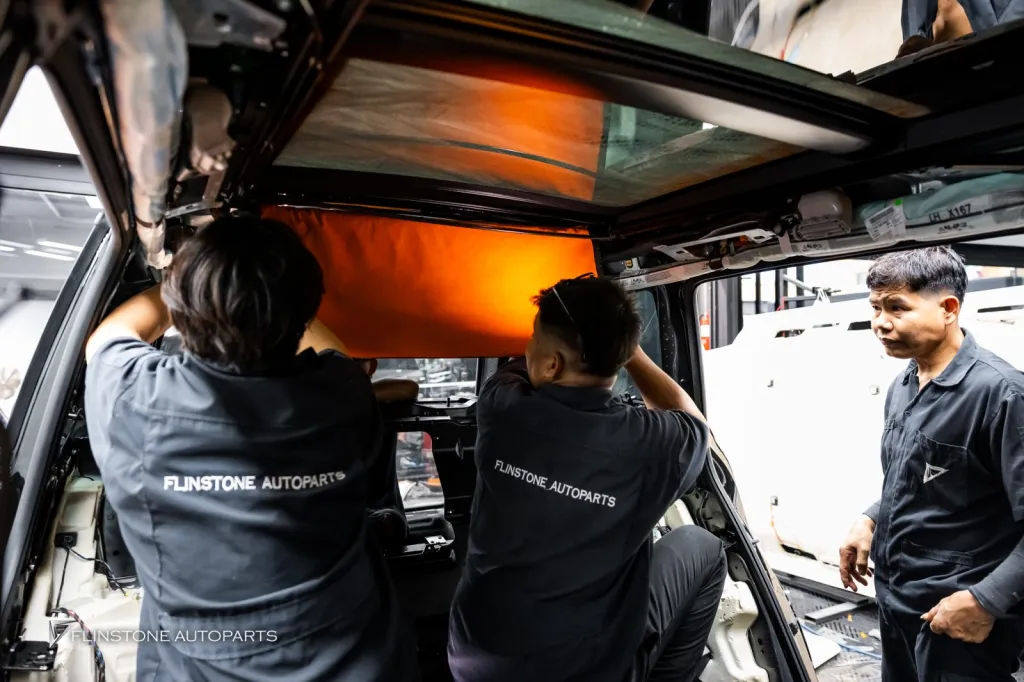 Mercedes Benz Gls ชุดพาร์ทรอบคัน ภายในส้ม