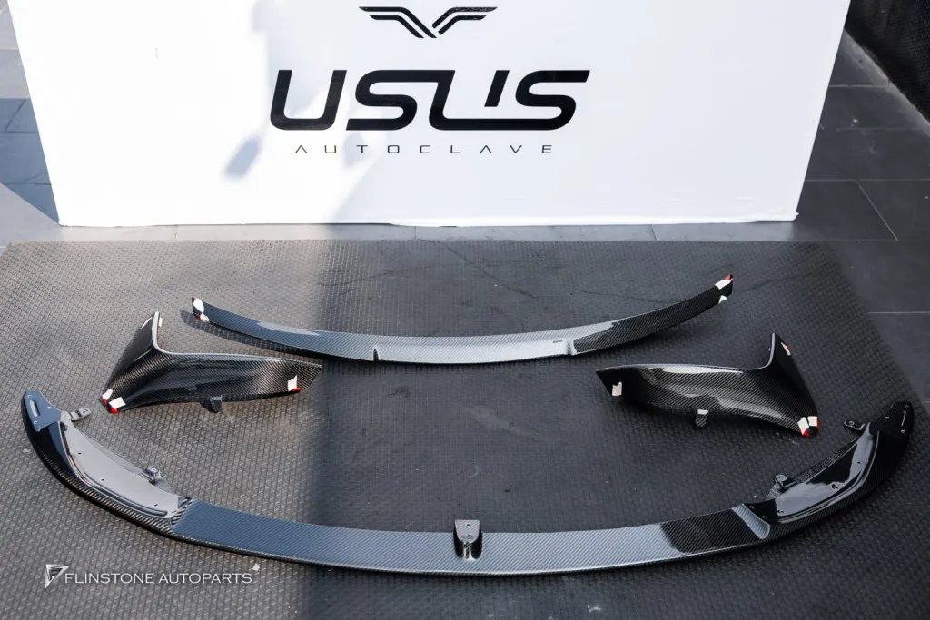 BMW M4 F82 พาร์ทคาร์บอน Usus