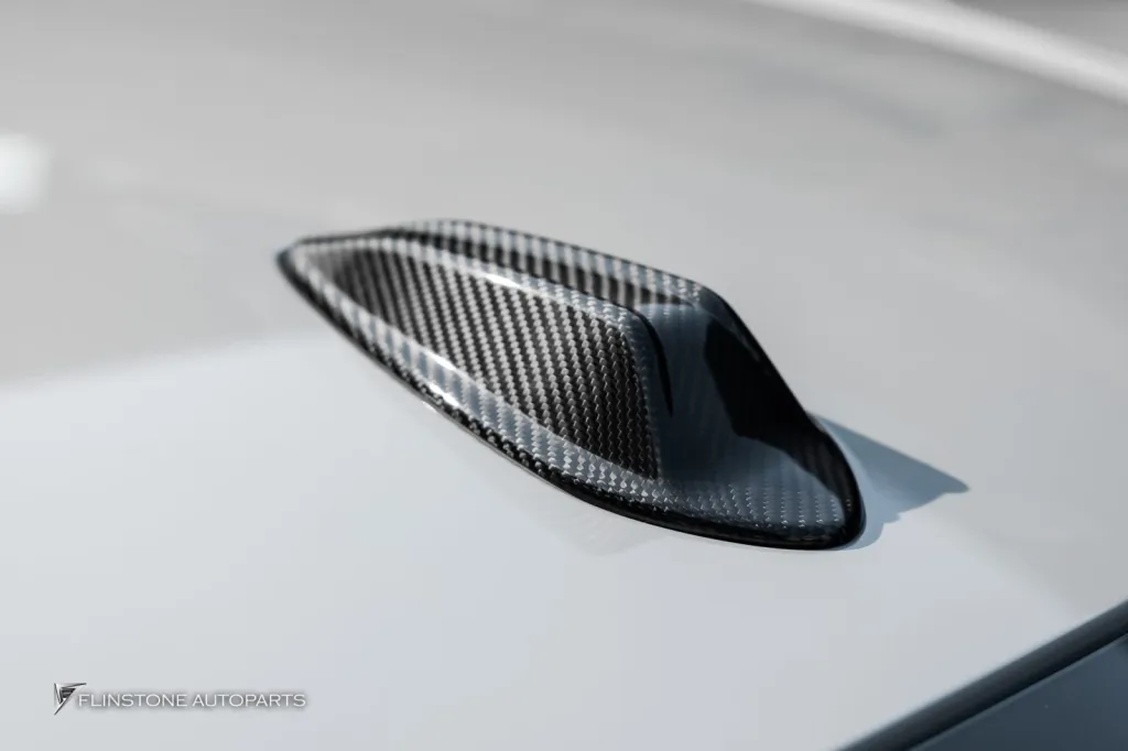 BMW G20 ครีบหลัง