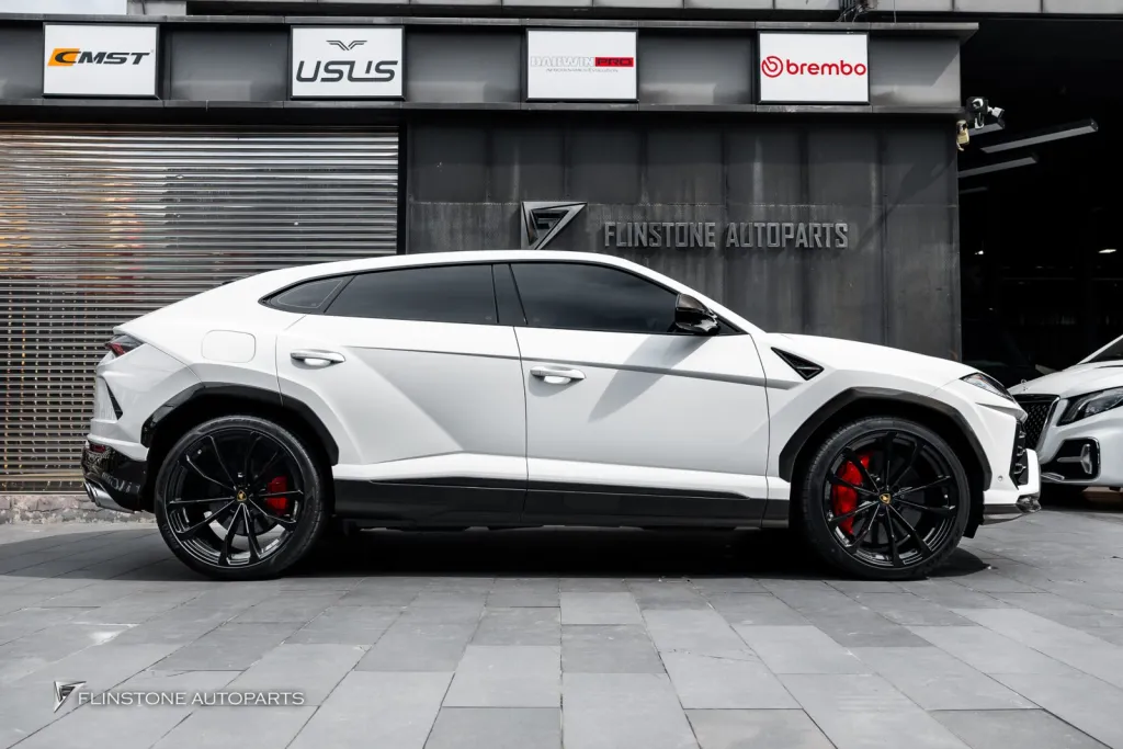 Lamborghini Urus ทำสีเบรค ช่องลม