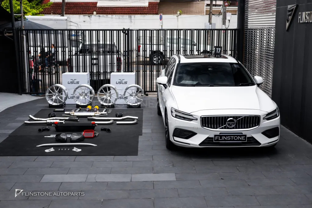 Volvo V60 ค้ำโช้ค Ohlins กระจก กรอง BMC โลโก้ดำ ท่อ ล้่อ Usus โช้ค KW