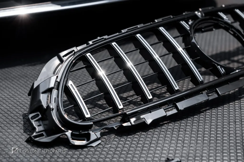 Mercedes Benz W213 กระจัง
