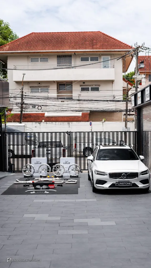 Volvo V60 ค้ำโช้ค Ohlins กระจก กรอง BMC โลโก้ดำ ท่อ ล้่อ Usus โช้ค KW