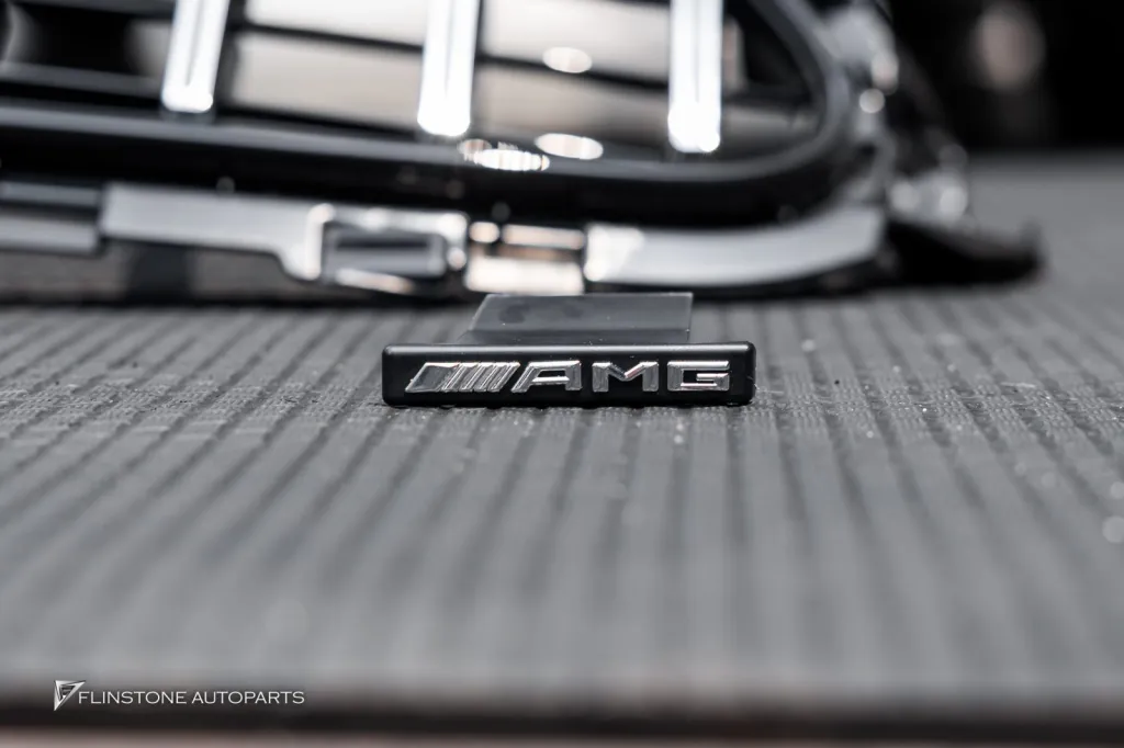 Mercedes Benz W213 กระจัง