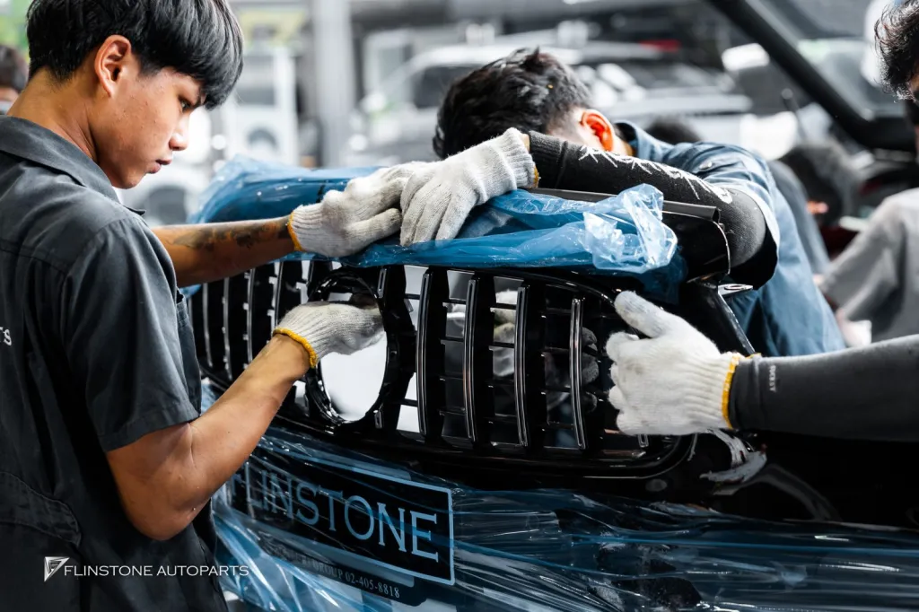 Mercedes Benz W213 กระจัง