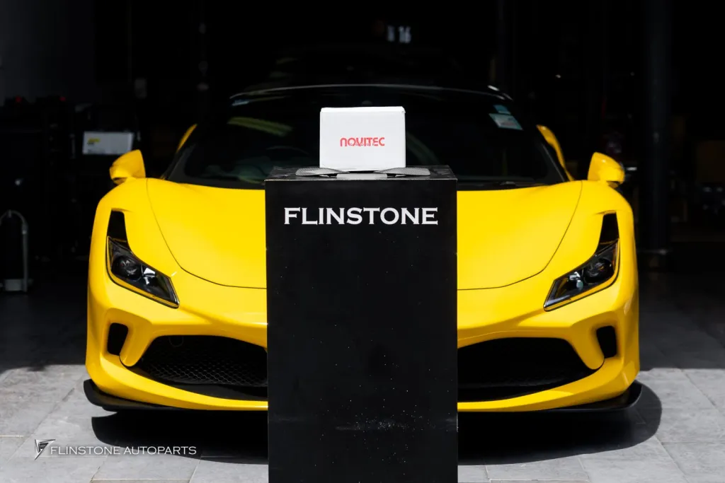 Ferrari F8 มือจับคาร์บอน Novitec