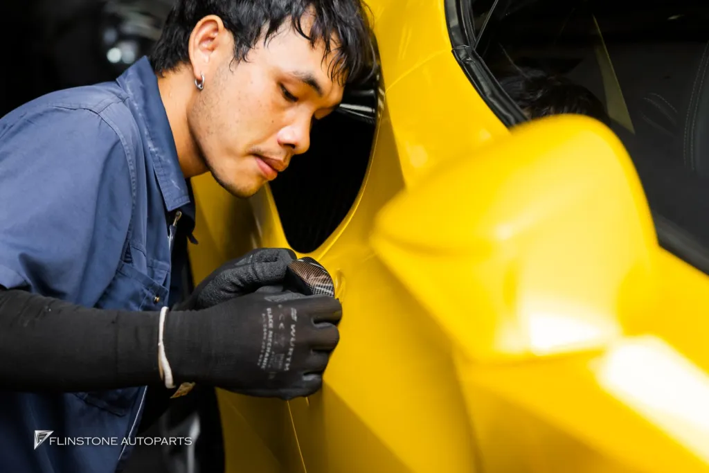 Ferrari F8 มือจับคาร์บอน Novitec