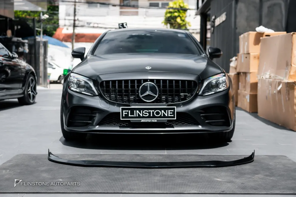 Mercedes Benz C205 Lip