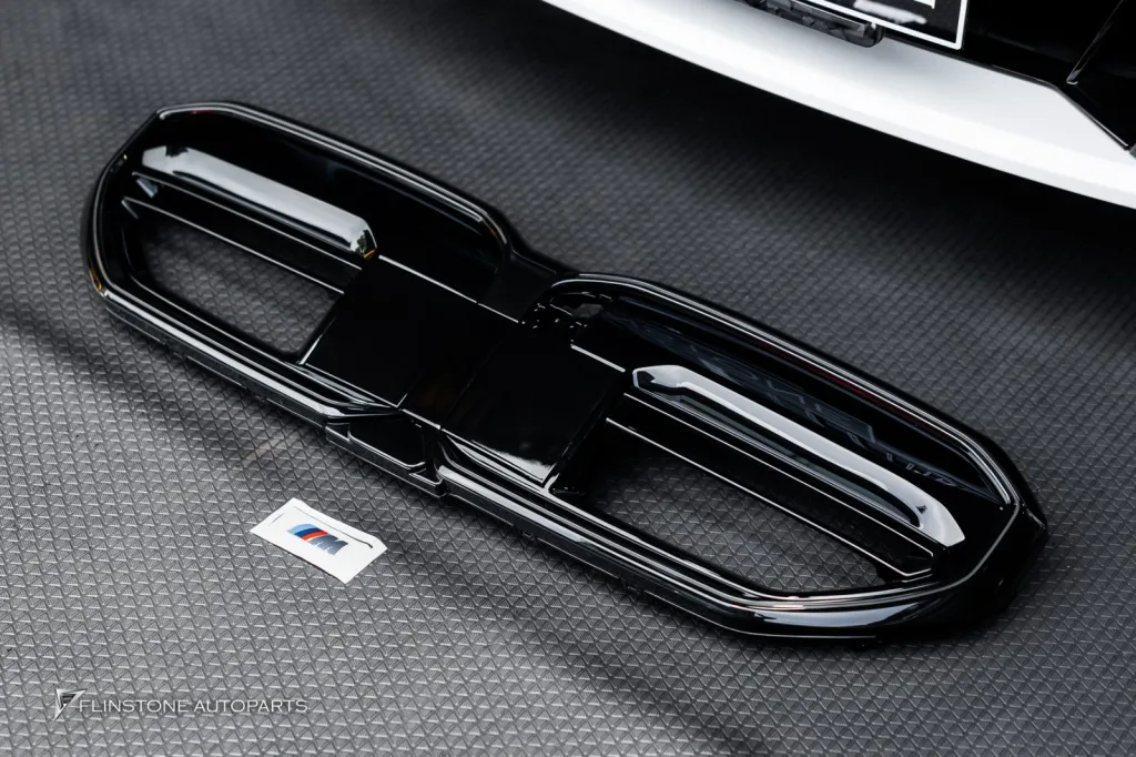 BMW i5 G60 กระจัง Led โลโก้