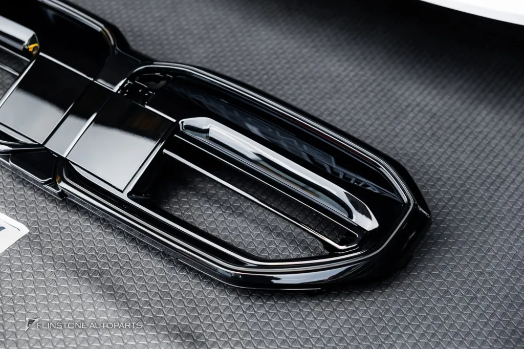 BMW i5 G60 กระจัง Led โลโก้