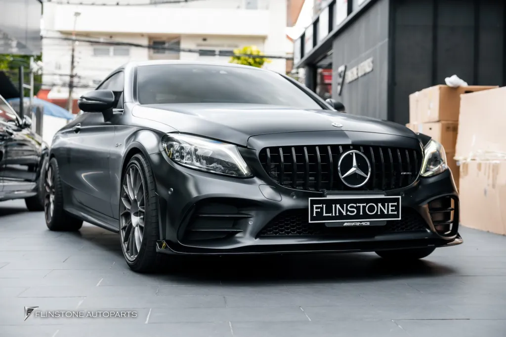 Mercedes Benz C205 Lip