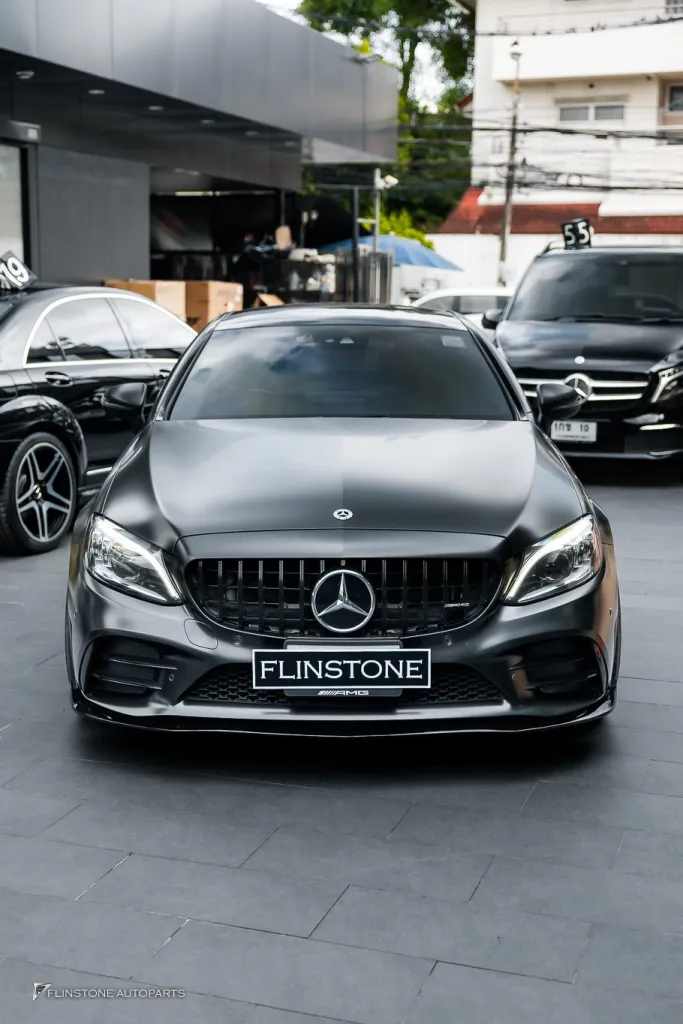 Mercedes Benz C205 Lip