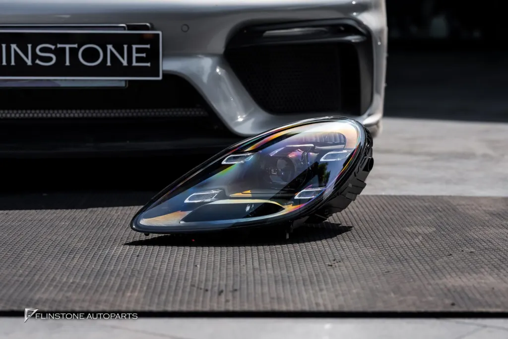 Porsche 718 ไฟหน้า PDLS