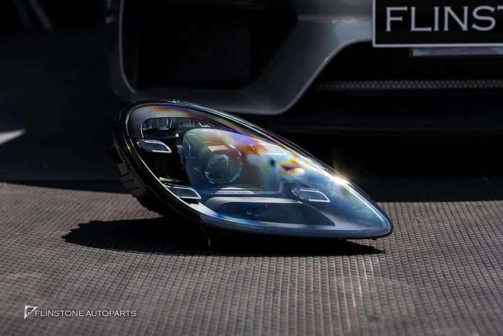 Porsche 718 ไฟหน้า PDLS