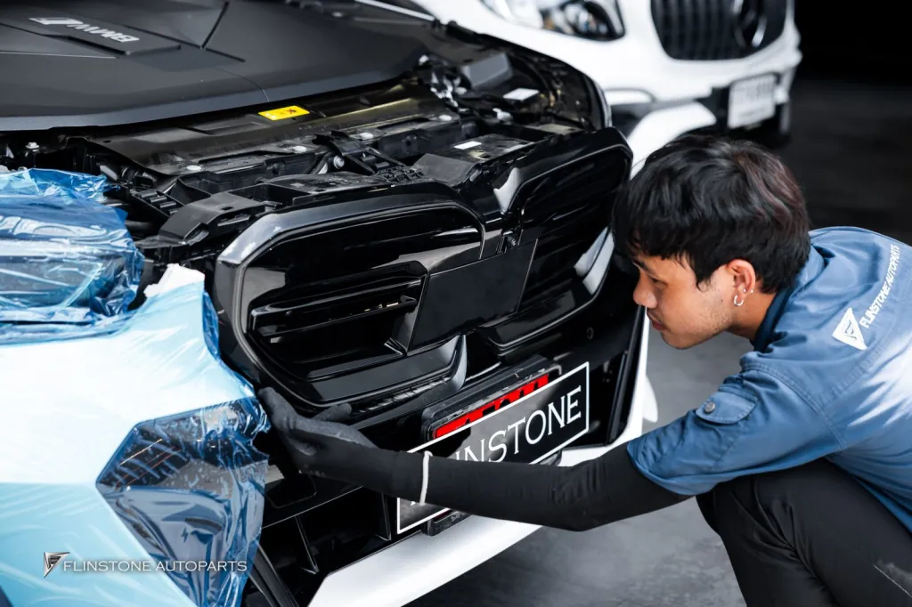 BMW i5 G60 กระจัง Led โลโก้