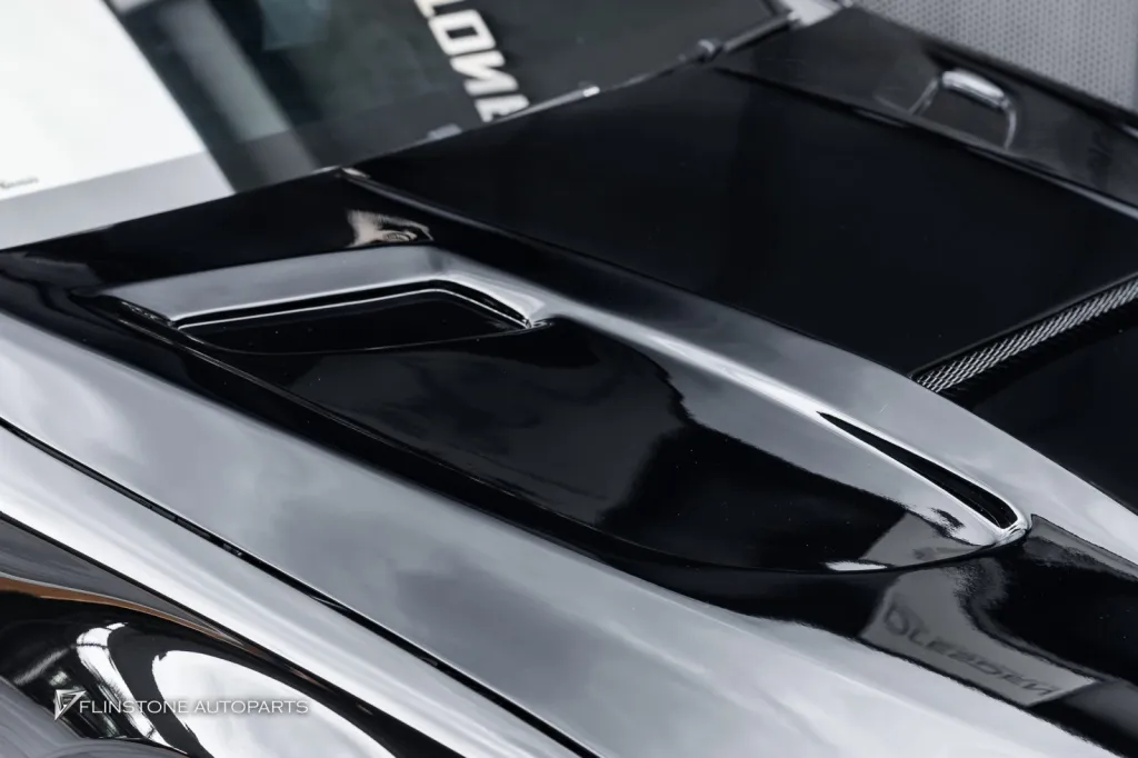 Mercedes Benz Cclass ฝากระโปรง CMST