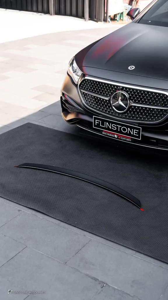 Mercedes Benz W214 สปอยเลอร์