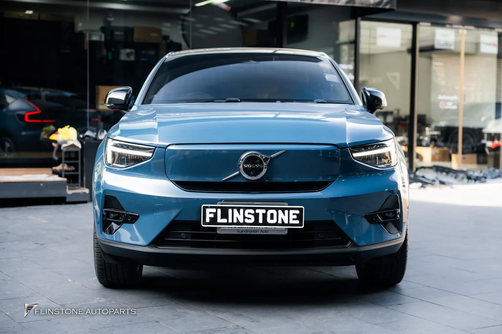 Volvo C40 บันได