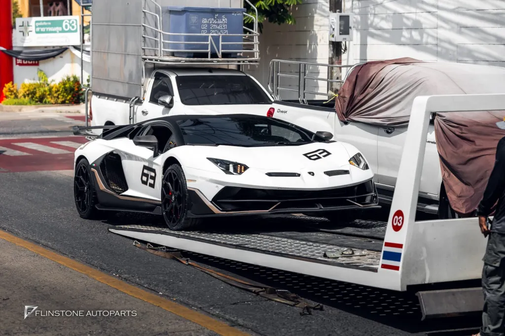 Lambroghini Aventador 63 สไลด์ — Post