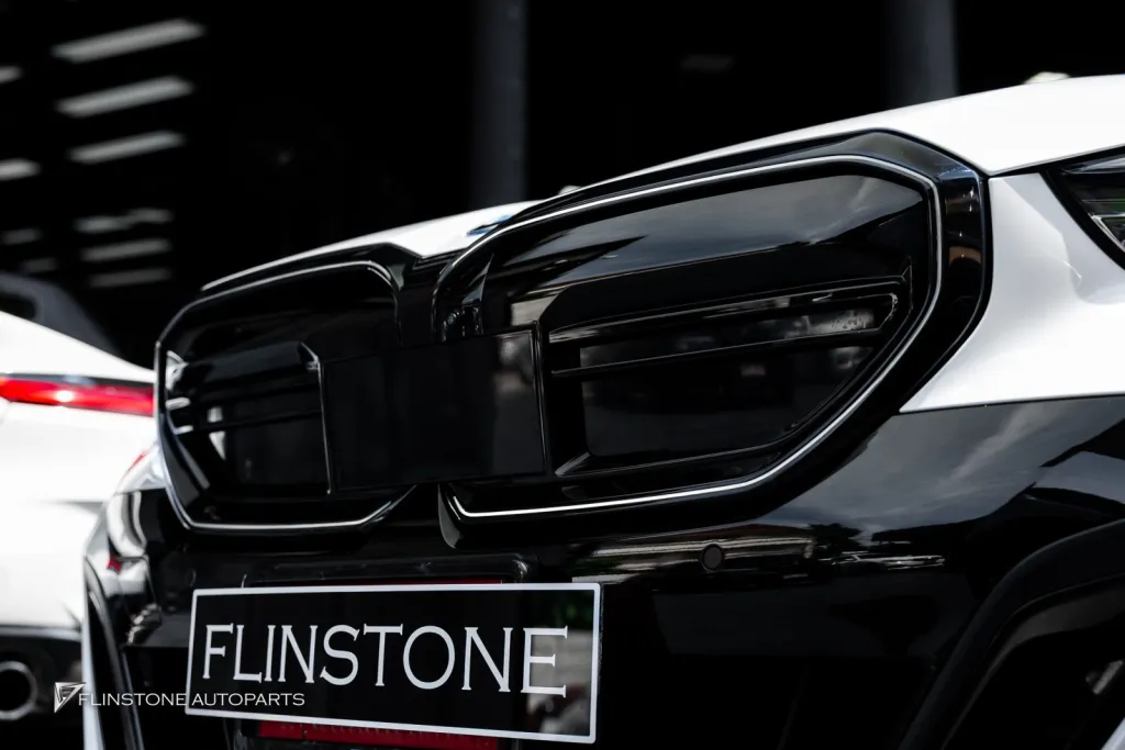 BMW i5 G60 กระจัง Led โลโก้