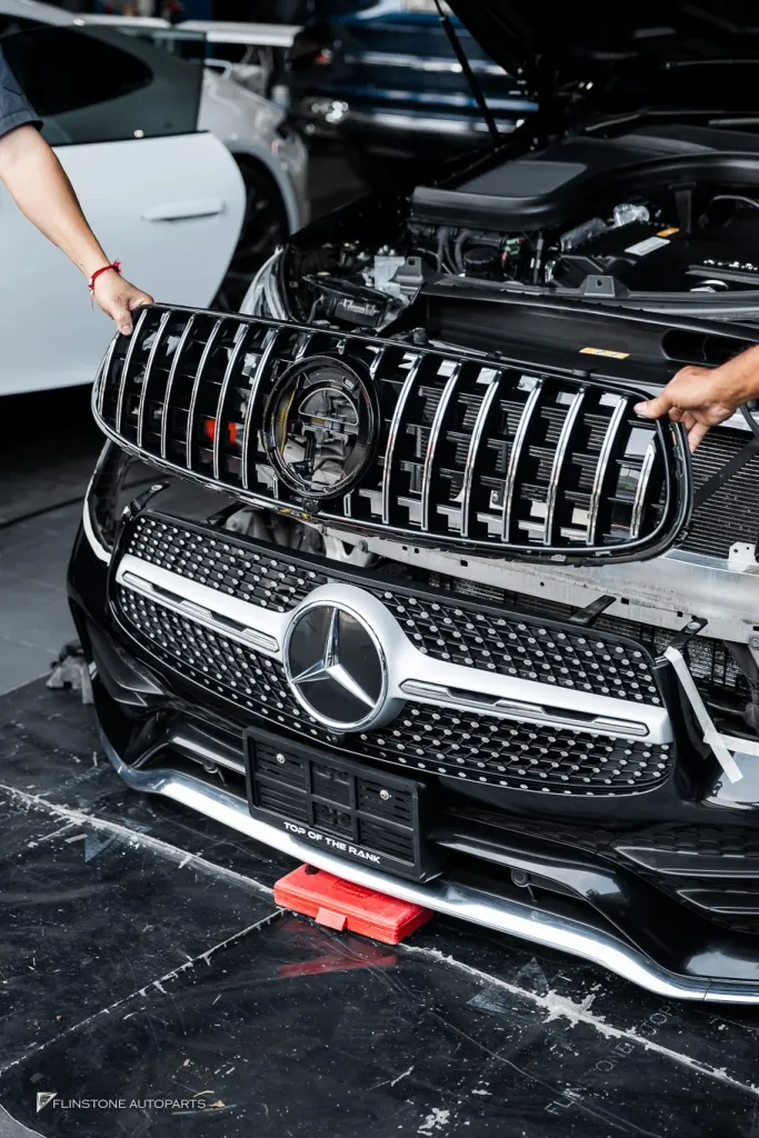 Mercedes Benz Gla กระจัง