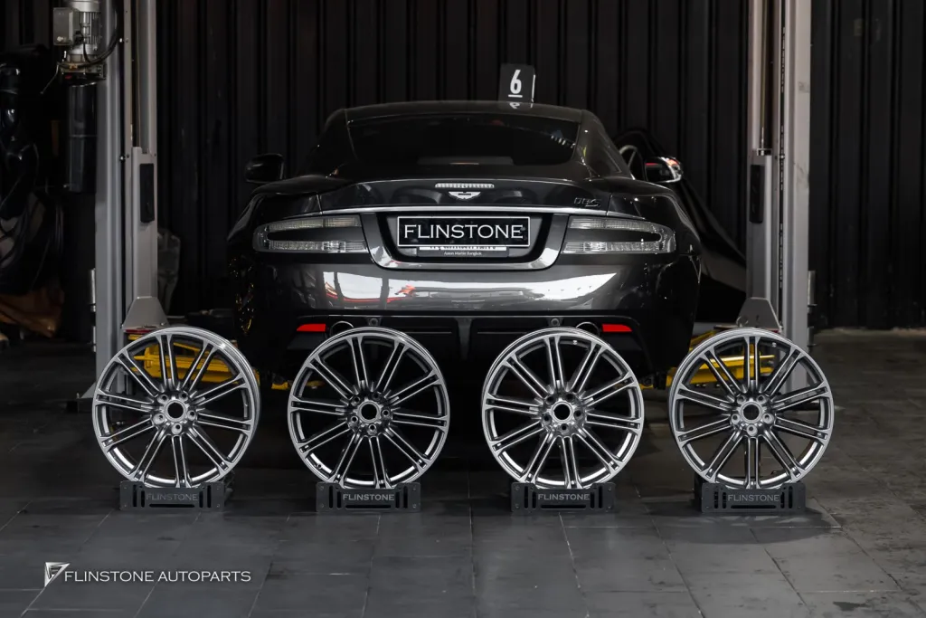 Aston Martin ล้อ