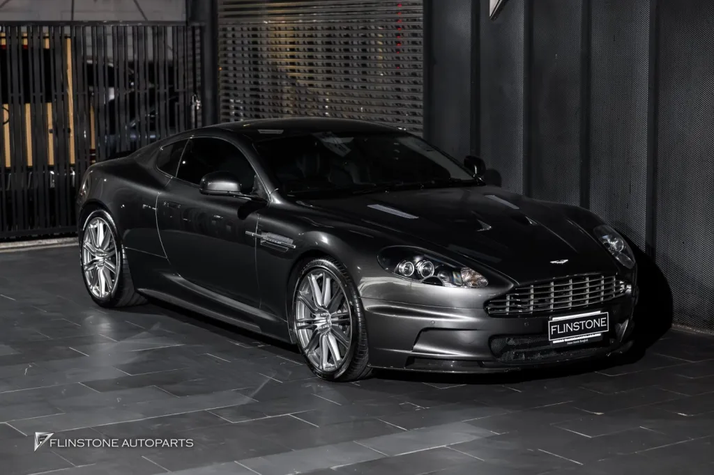 Aston Martin ล้อ