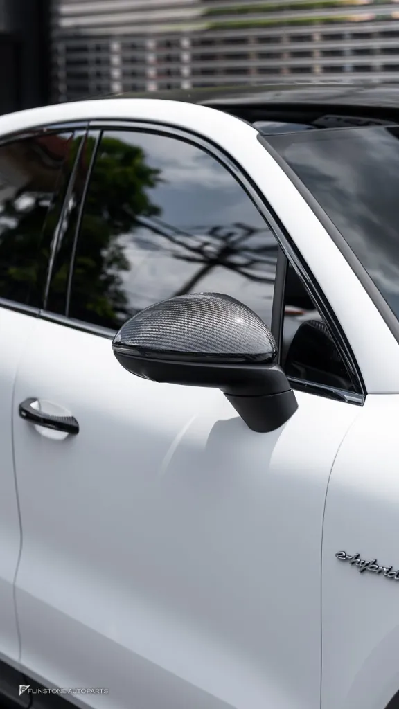 Porsche Cayenne กันชนท้าย ดิฟ ปลายท่อ มือจับ กระจกคาร์บอน Usus
