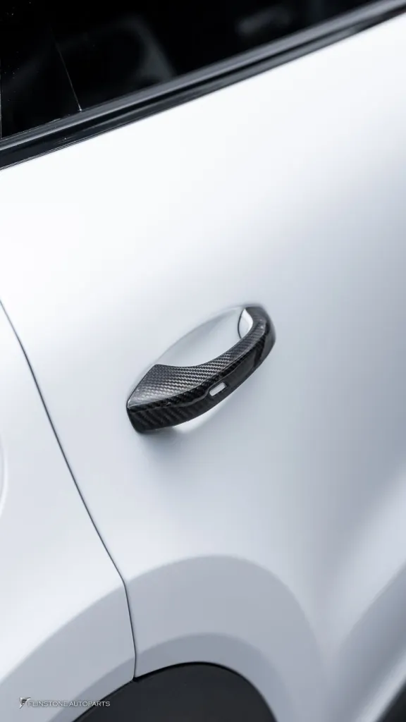 Porsche Cayenne กันชนท้าย ดิฟ ปลายท่อ มือจับ กระจกคาร์บอน Usus