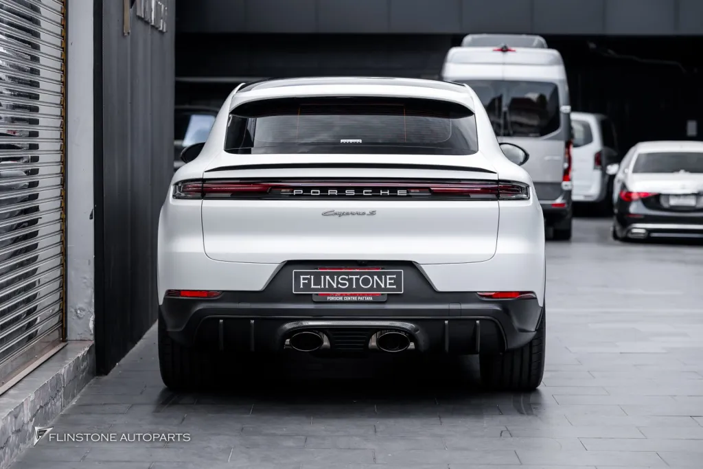 Porsche Cayenne กันชนท้าย ดิฟ ปลายท่อ มือจับ กระจกคาร์บอน Usus