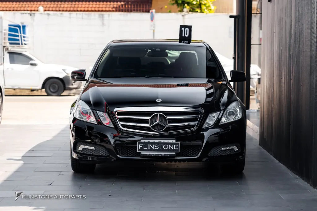 Mercedes Benz W212 กระจัง โลโก้