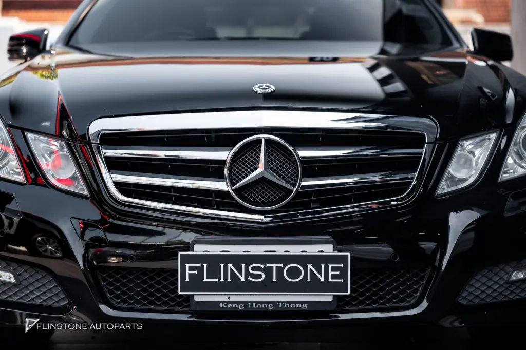 Mercedes Benz W212 กระจัง โลโก้