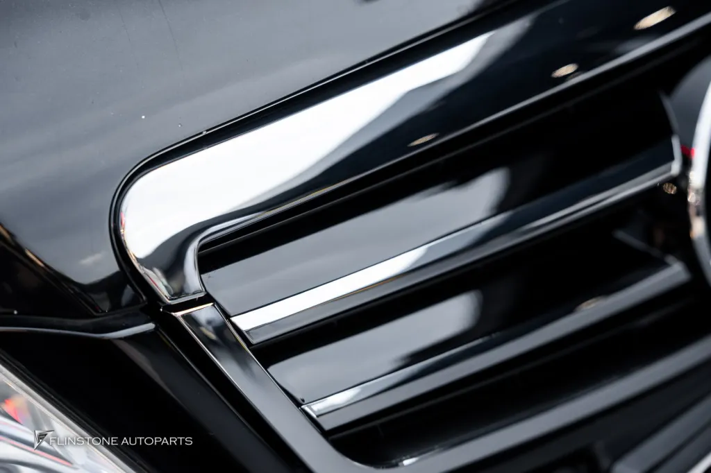 Mercedes Benz W212 กระจัง โลโก้