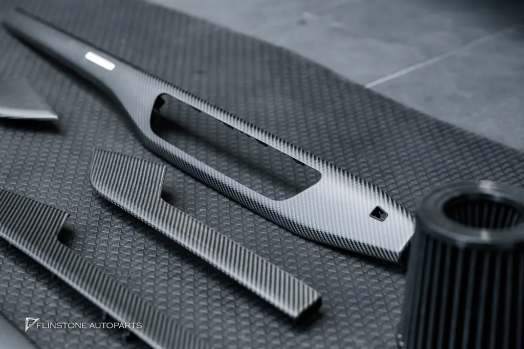 Audi A5 กรอง Arma speed คารืบอนภายใน